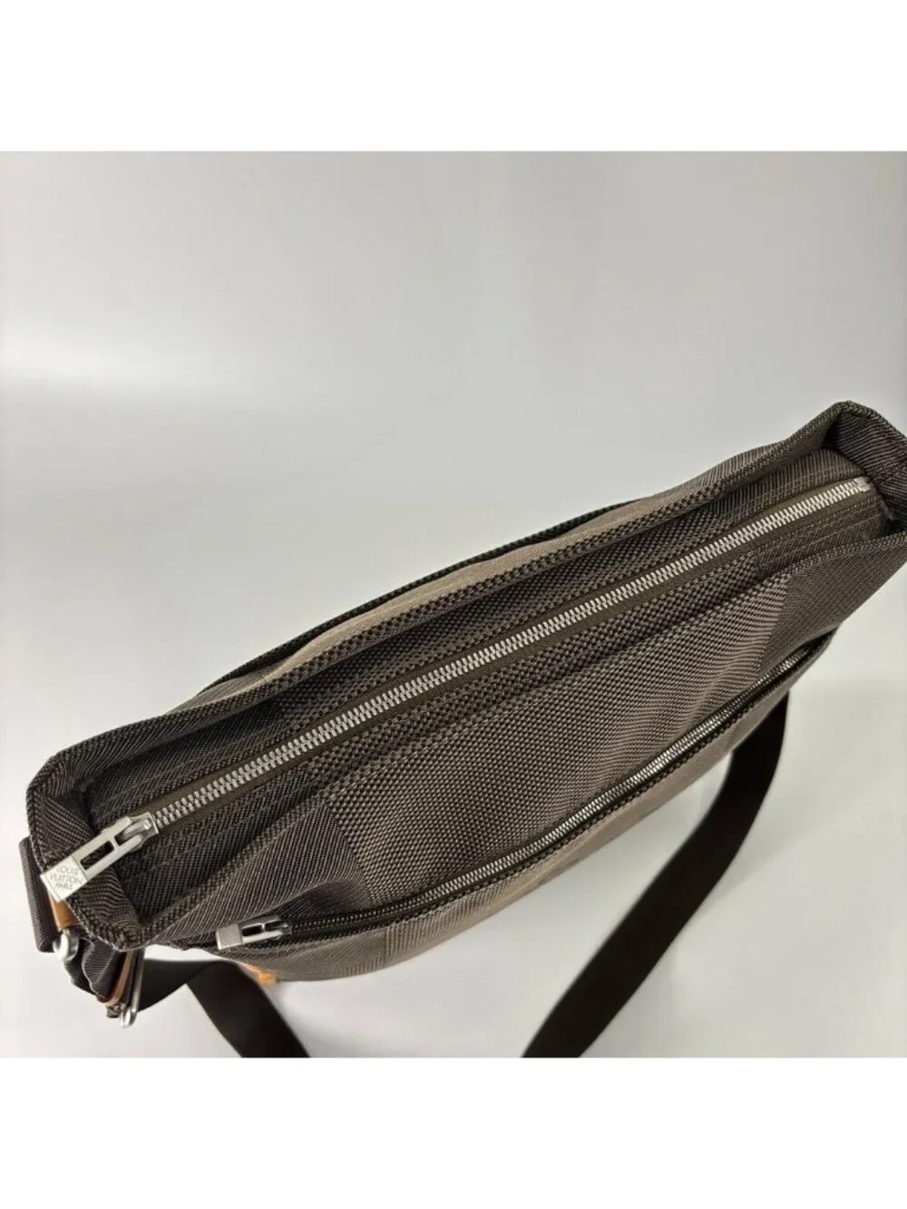 Louis Vuitton Super Damier Geant Companion Shoulder Bag